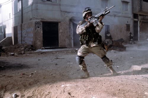 Dave Hogan, historiador militar, elige la película bélica más realista de la historia: "Todo se sentía auténtico"