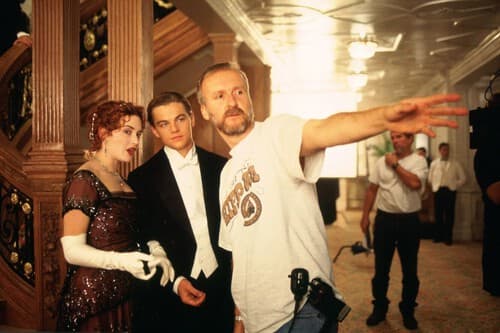 El coche de 'Titanic' que demuestra la obsesión de James Cameron en cada detalle: "La infame huella sigue ahí"