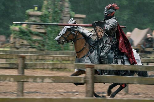 'El caballero de los siete reinos' adelanta por sorpresa el estreno de su siguiente episodio en HBO Max. Y no es la única serie afectada por este cambio de estrategia