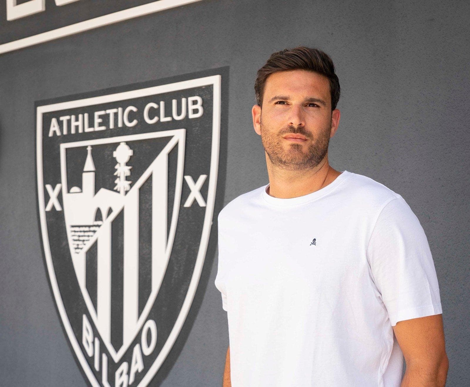 El Athletic elige a Llopis como último eslabón en la formación de jugadores