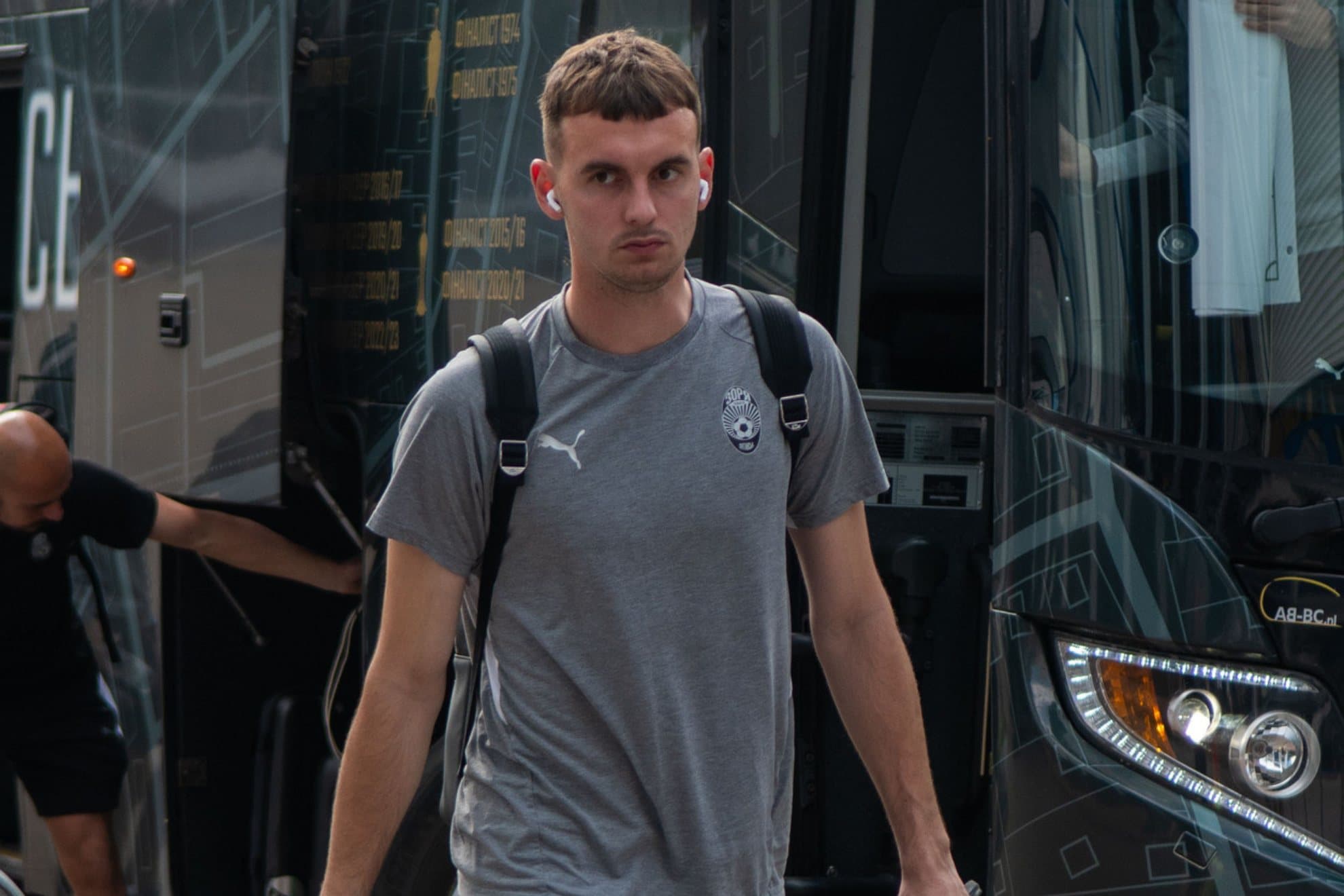 Oleksandr Saputin: gana fuerza para el Valencia la opción B tras el fallido fichaje de Van Oevelen