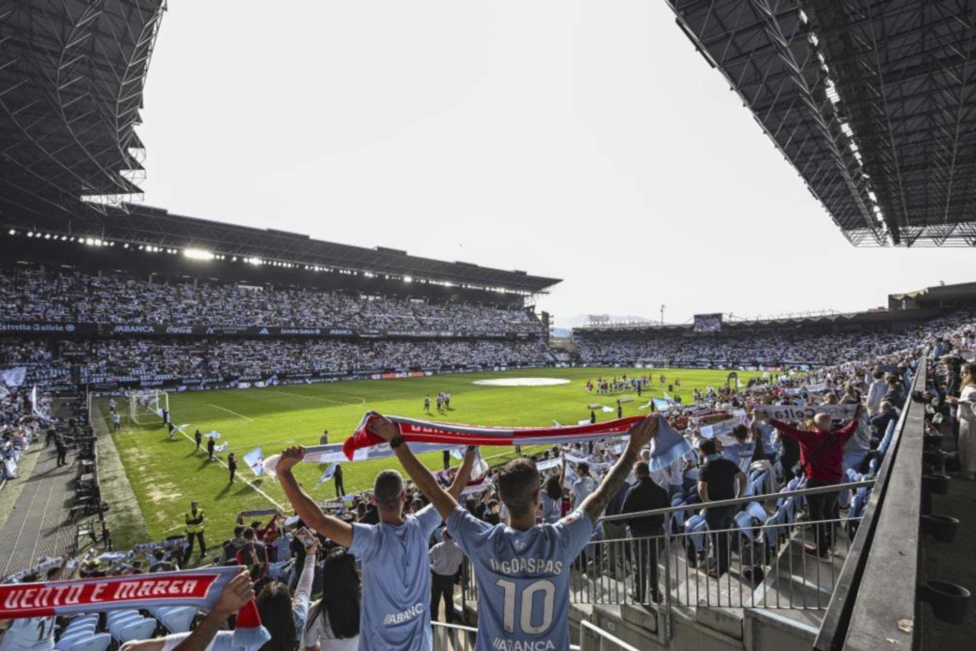 Peligra el Celta-Osasuna por un hongo en el césped de Balaídos